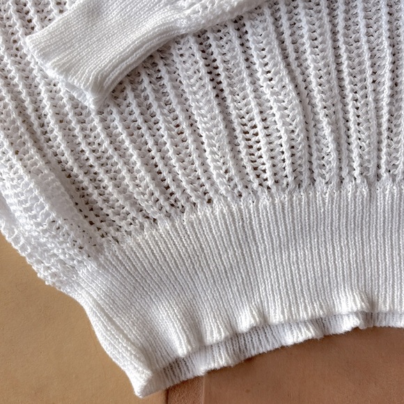 Women's Open Weave Knit Top | White size S NWOT perfect fit. - Picture 9 of 10